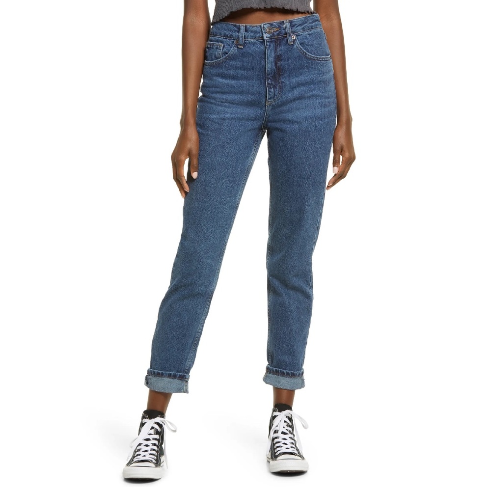 BDG Mom Jeans - High rise Dark Wash